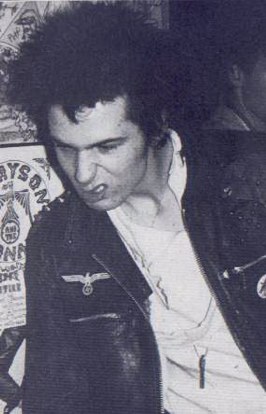 Wanna a length a chain round yer neck? - Sid Vicious (don't care collection)